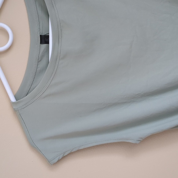 XS Solid Green Kyodan Tie Bottom Shirt Top Stretchy Lightweight - Picture 7 of 13